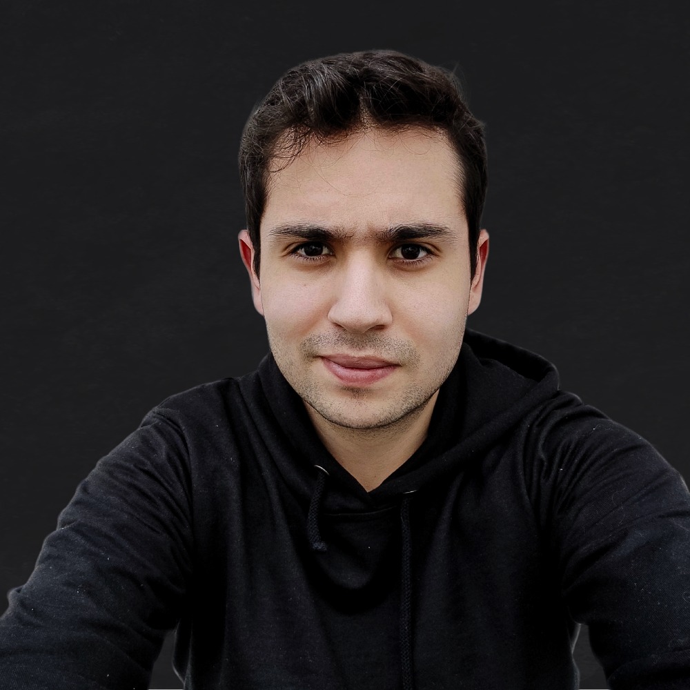 Andrés - Estudiante pionero