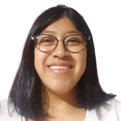 Yoselin - Estudiante pionero